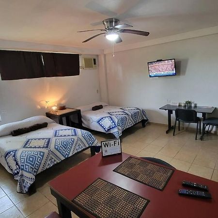 Depab Privado, Centrico,Wifi 80 Mb ,Aire Acondicionado ,Cocina, Cochera Techada, Ciudad Valles Εξωτερικό φωτογραφία